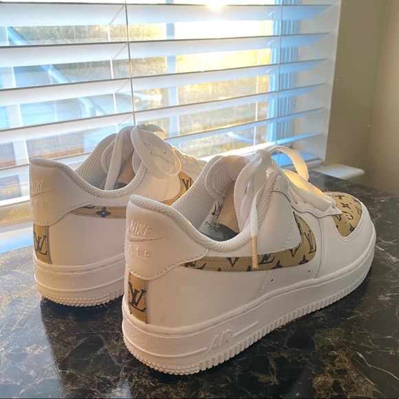 Nike Air Force 1 Custom Sneaker Womens - Picture 14 of 15